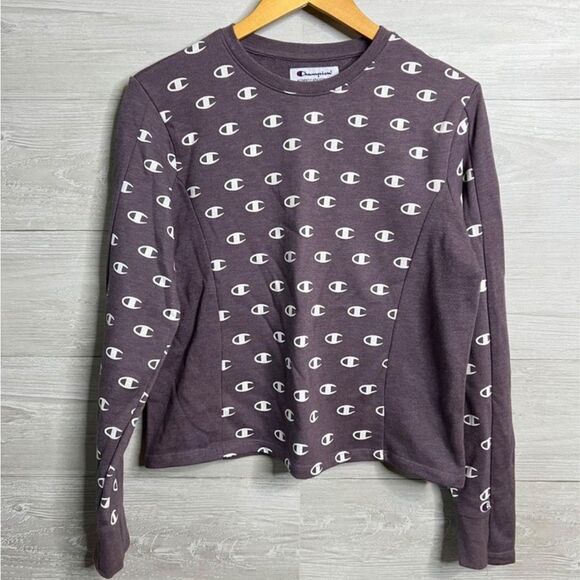 Champion Tops - Champion Pullover